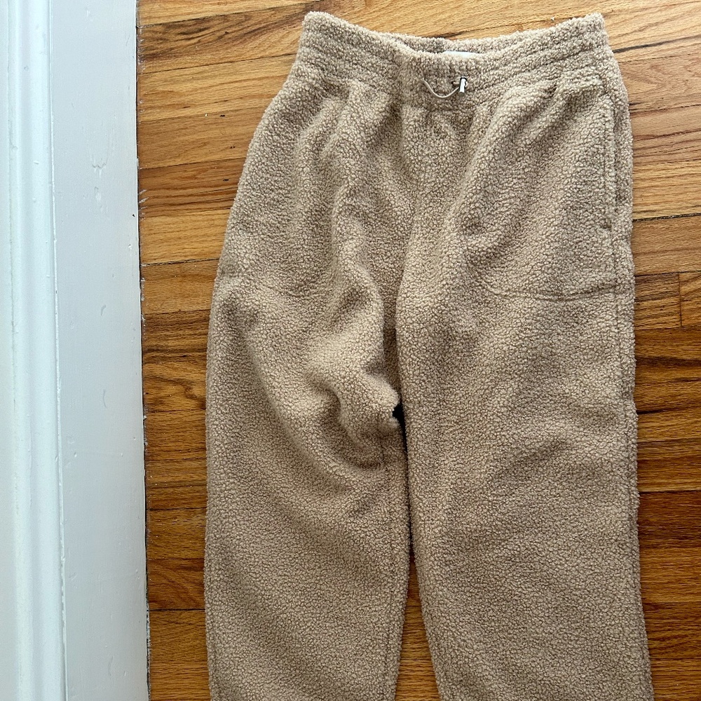 Abercrombie & Fitch Sherpa Joggers Cream Size Small A & F Soft Collection
